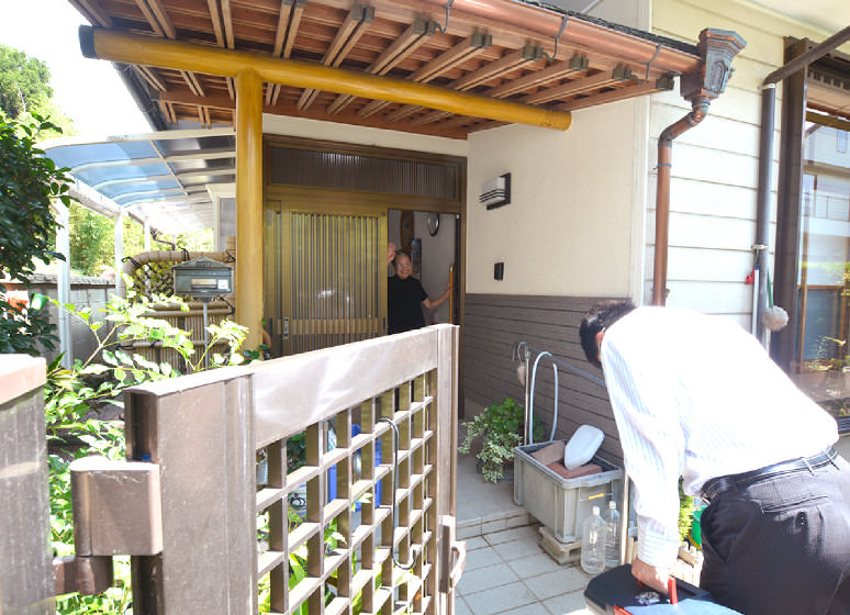 時代にマッチしたメガネの移動販売